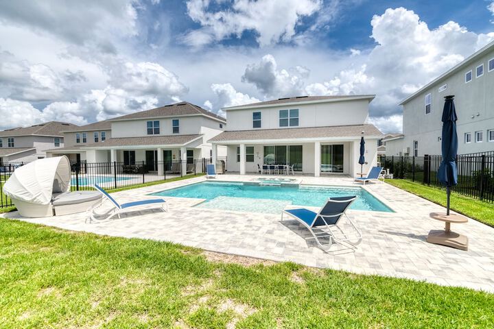 Pool 64 of 705