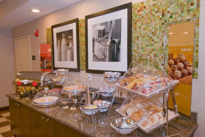 Breakfast/Coffee Service 19 of 24