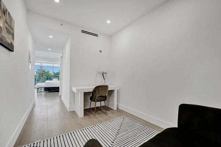 Up East Townhomes by Nomada Residences