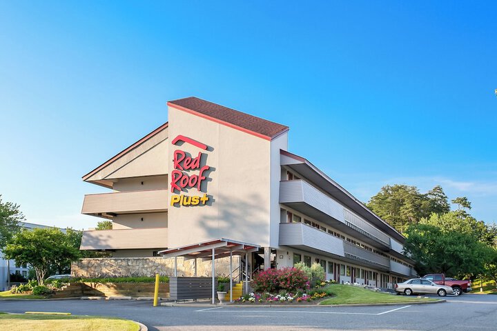 Hotel 6 of 33