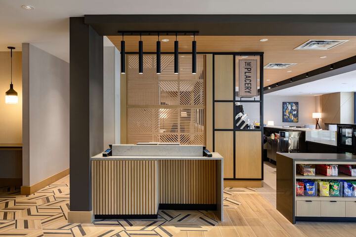 Hyatt Place Albany / Downtown