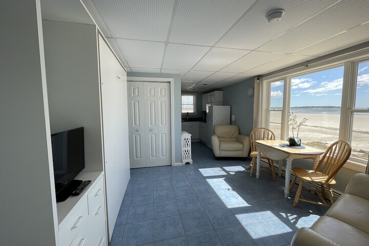 Room 29 of 35