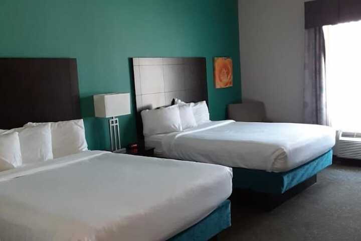Room 27 of 53