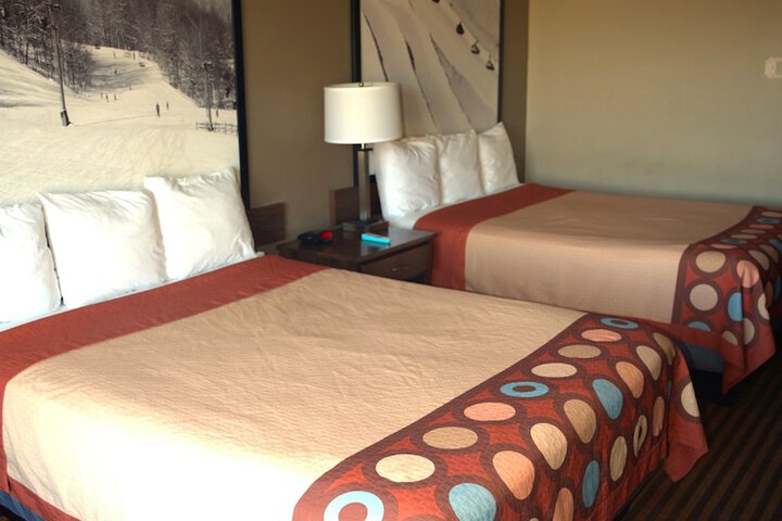 Room 20 of 33