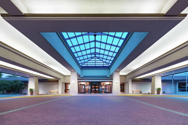 Hotel 4 of 96