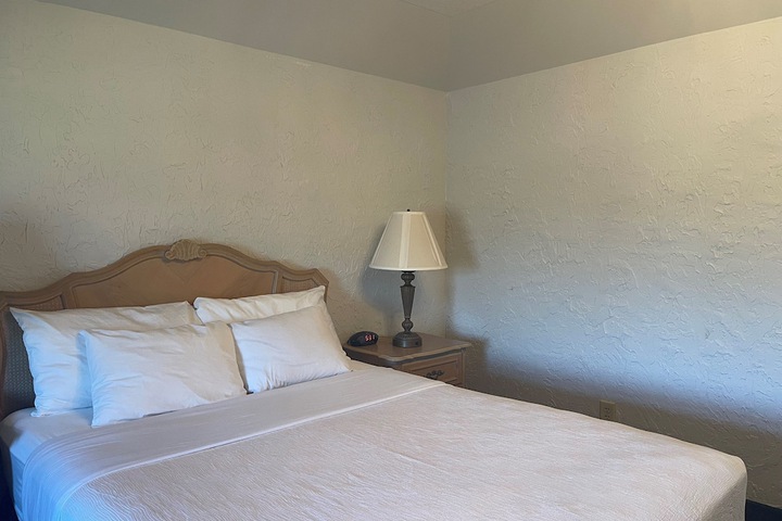 Room 57 of 105