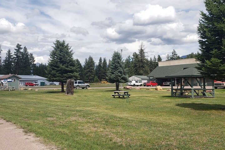 Wilderness Gateway Inn