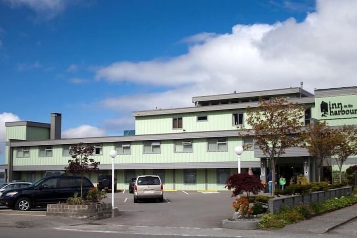 Inn on the Harbour