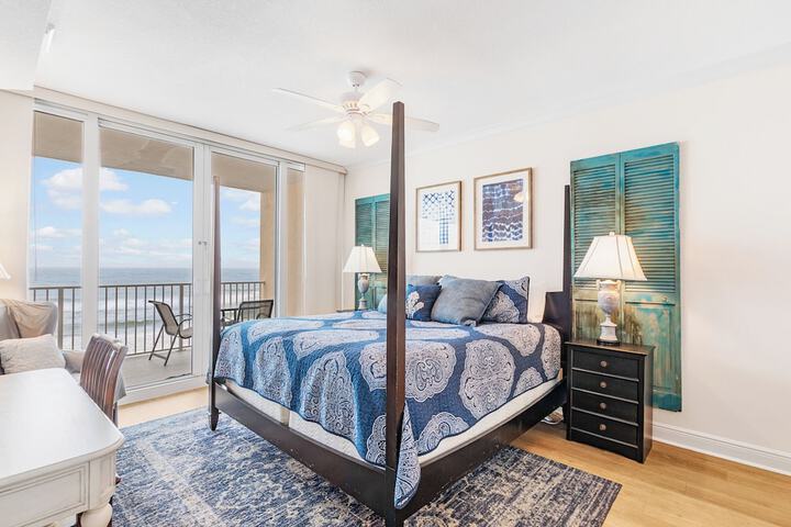 San Carlos Condos