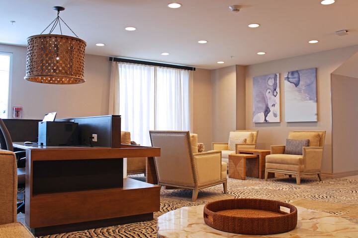 Business Center 44 of 45