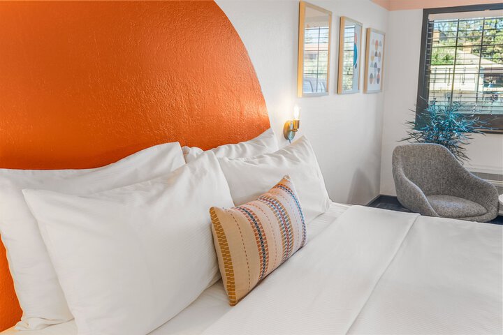 The Sandman Santa Rosa Sonoma an Ascend Collection Hotel