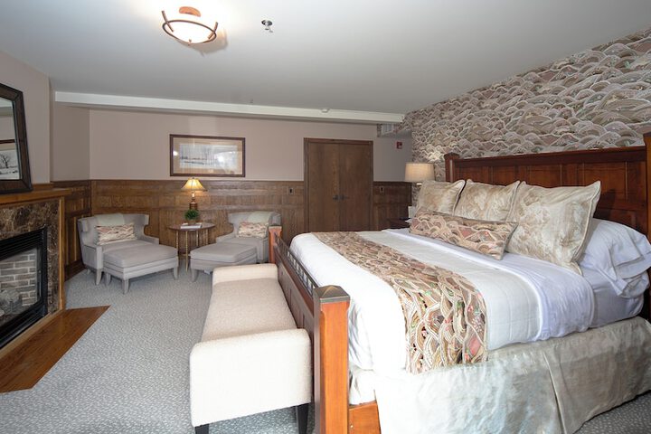 Room 45 of 123