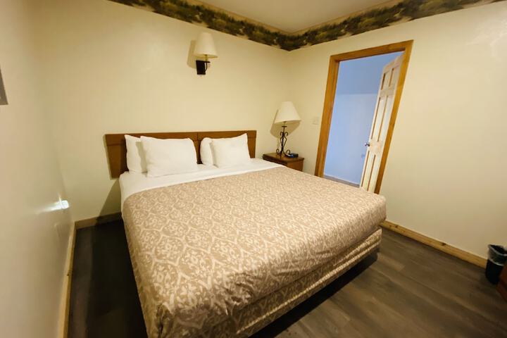 Woodyzzz Motel