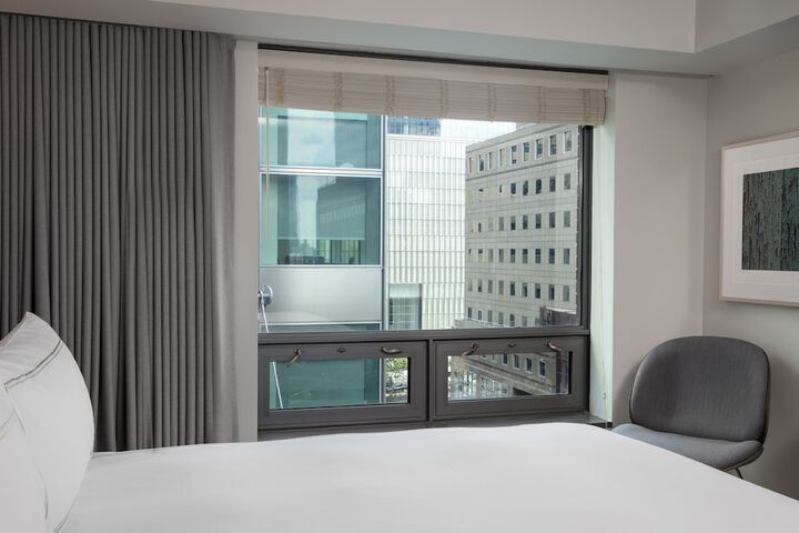Room 64 of 111