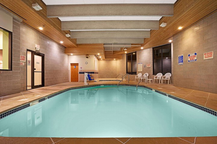 Pool 5 of 36