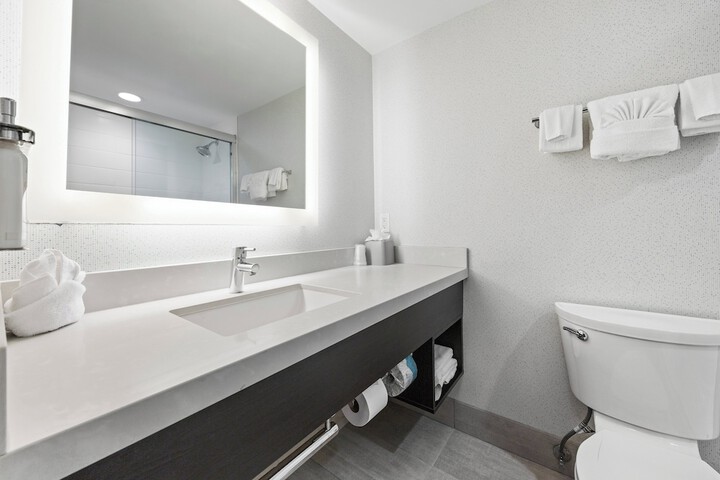 Holiday Inn Express Sunnyvale - Silicon Valley by IHG