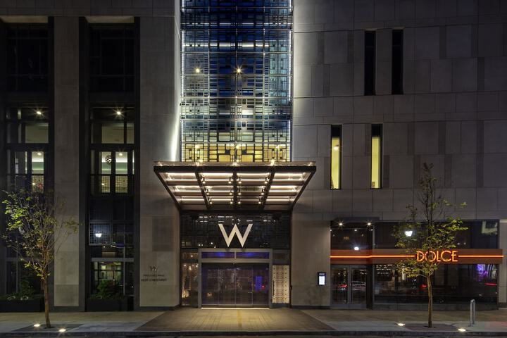 W Philadelphia