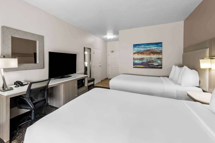 Room 35 of 39