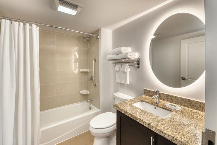 Room 14 of 21
