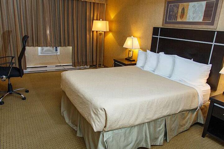 Room 21 of 58