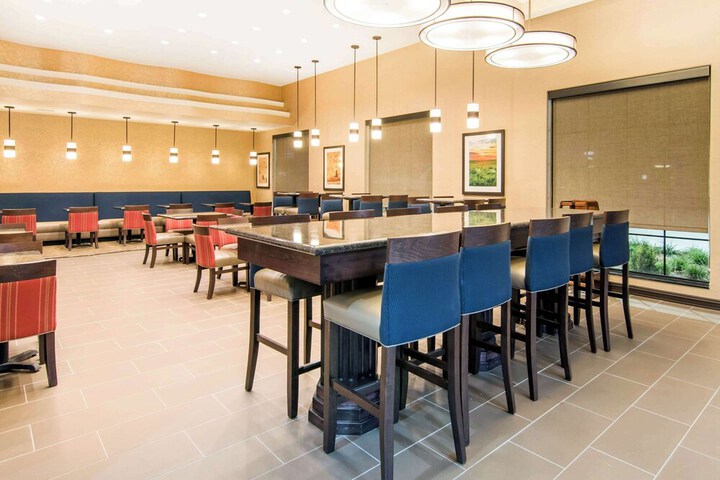 Comfort Inn & Suites Independence