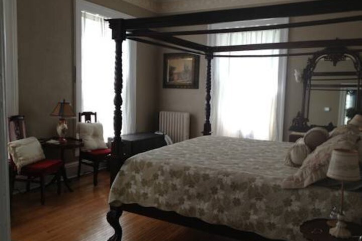 1829 FEDERAL INN