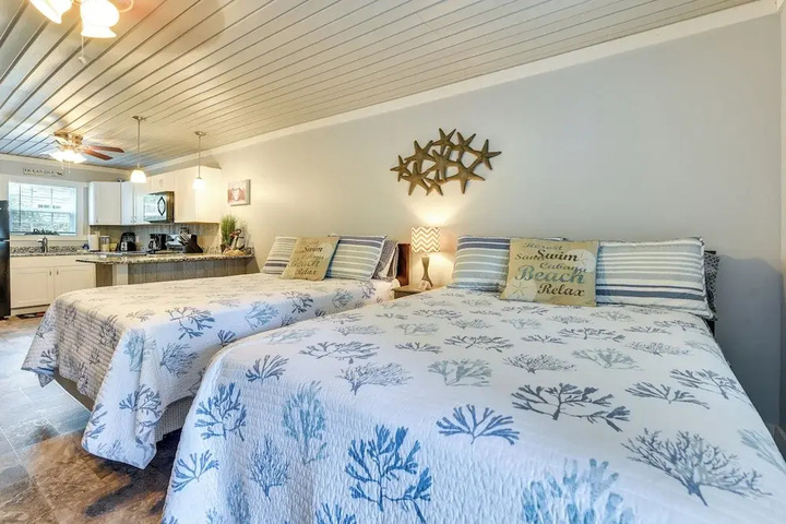 Ocean Isle Beach Studio: 1 Mi to Downtown & Pier