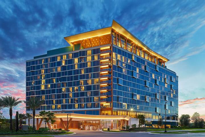 Hotel 1 of 162