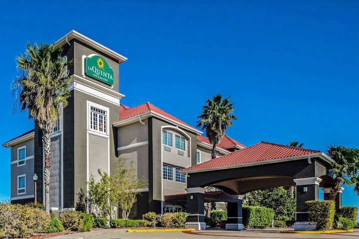 La Quinta Inn & Suites by Wyndham Corpus Christi Northwest