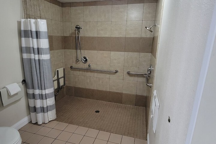 Room 55 of 71