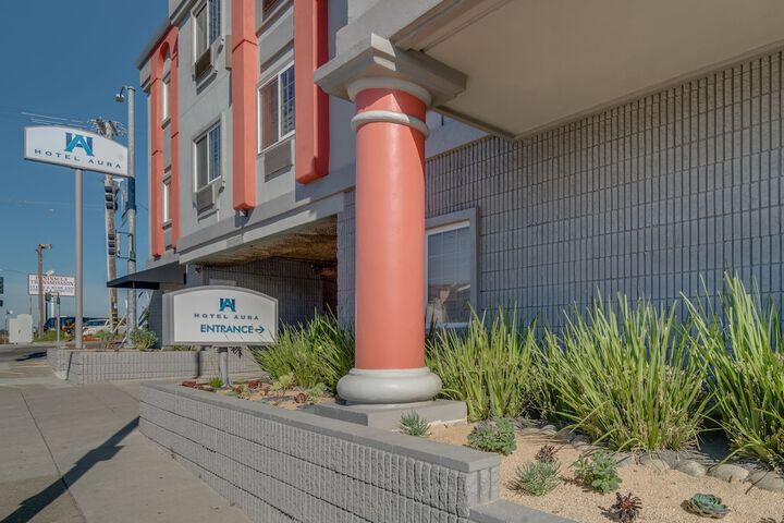 Hotel Aura SFO