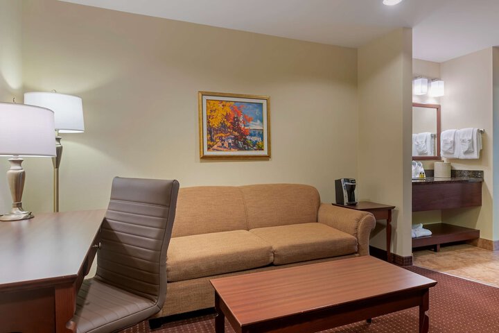 Room 42 of 72