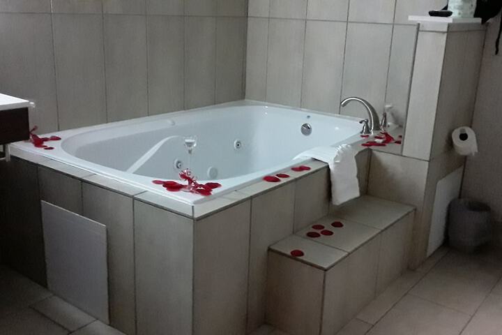 Holiday Inn Express & Suites Woodward by IHG