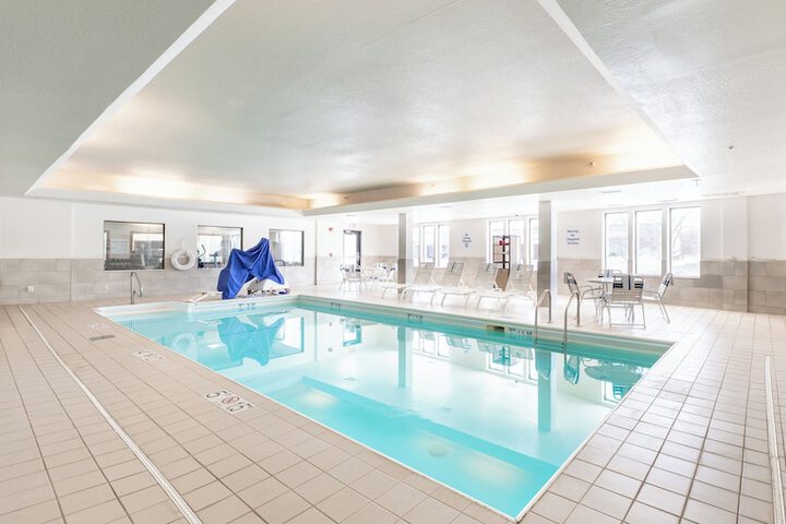 Holiday Inn Express Hotel & Suites ANDERSON NORTH by IHG