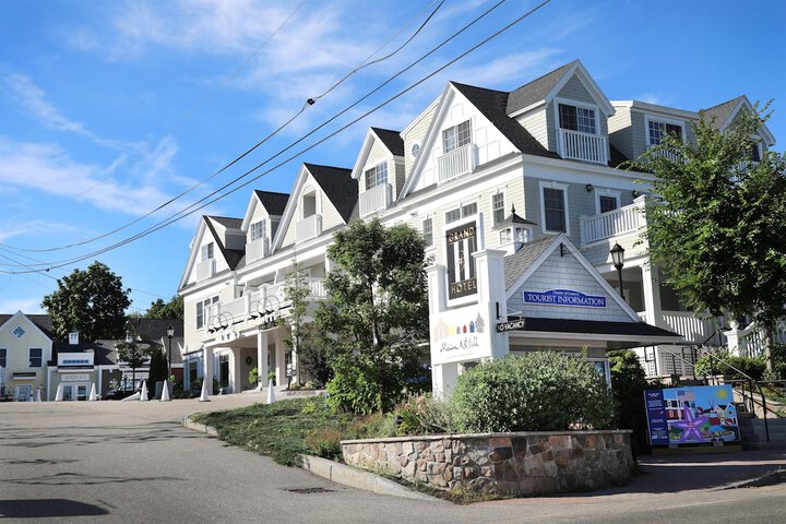 Grand Hotel