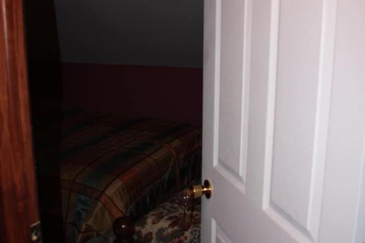 Room 14 of 19