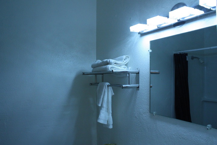 Room 7 of 25