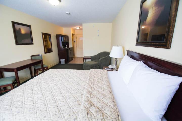 Room 17 of 22