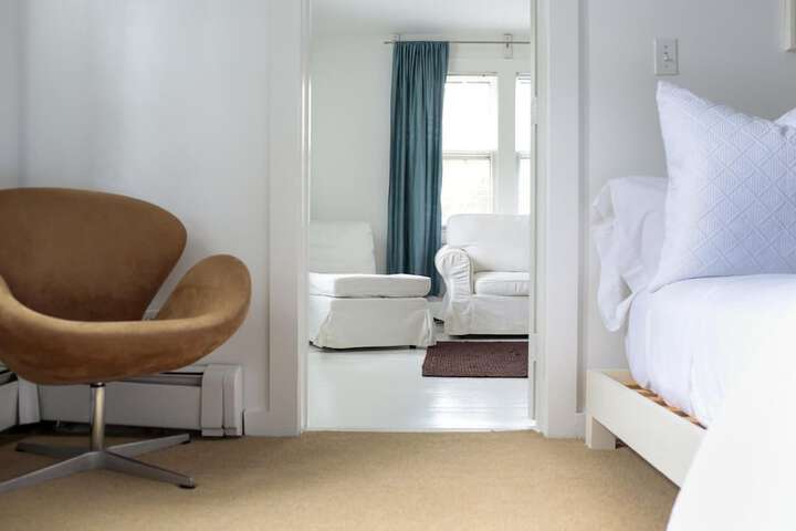 Room 34 of 67