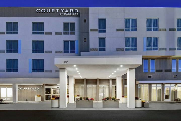 Hotel 2 of 39