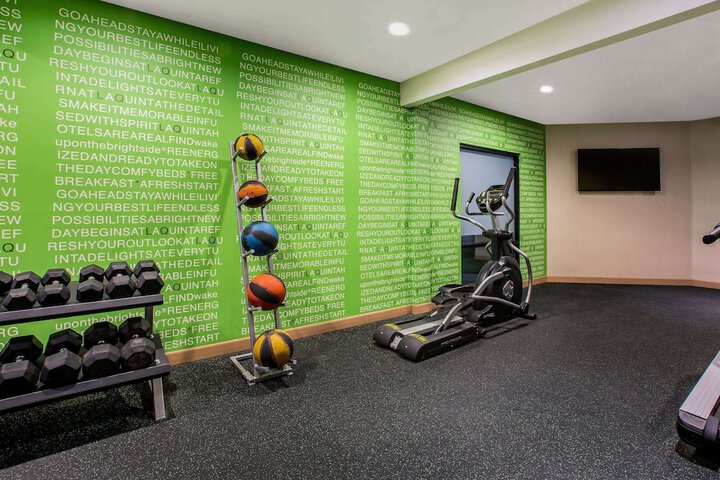 La Quinta Inn & Suites by Wyndham Pomona