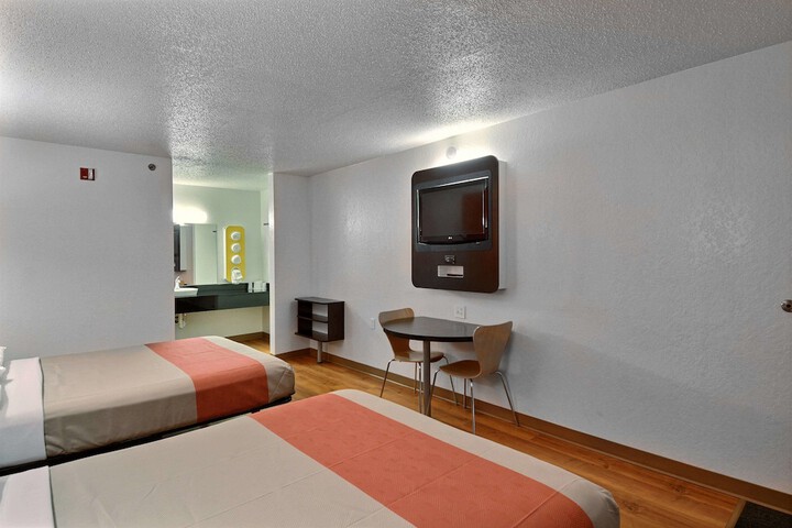 Room 22 of 30