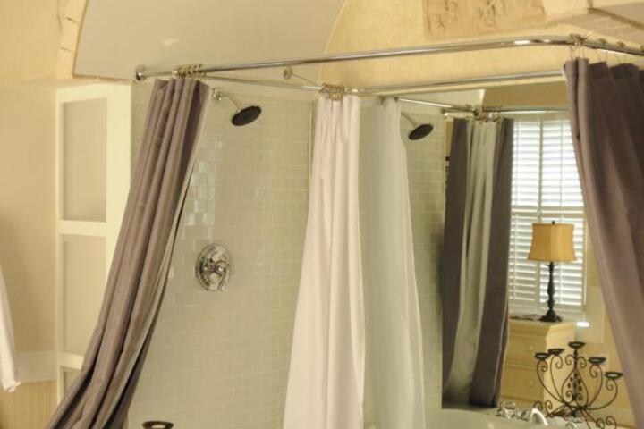 Acorn Hill Lodge and Spa