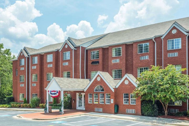 Microtel Inn & Suites by Wyndham Stockbridge / Atlanta I-75