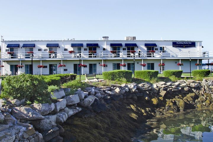 Boothbay Harbor Inn
