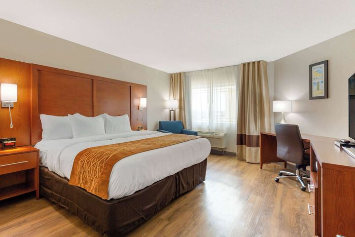 Comfort Inn & Suites Milford