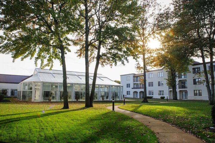 DoubleTree Suites by Hilton Hotel Mt. Laurel