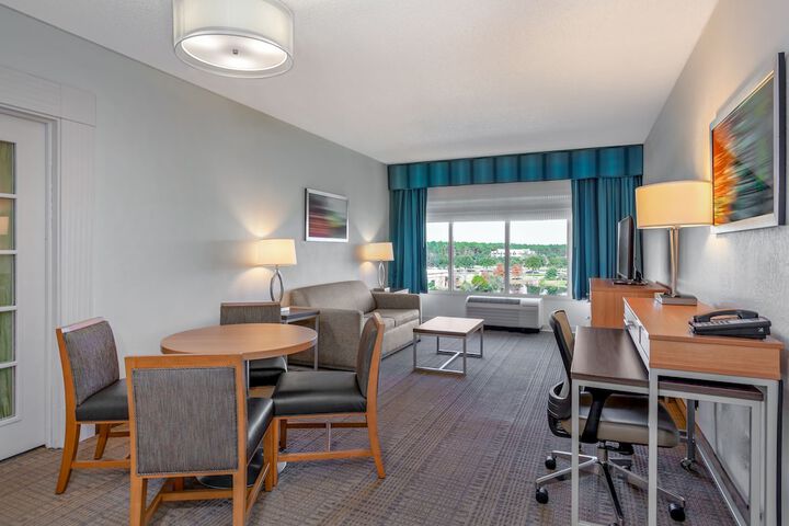 Room 80 of 138
