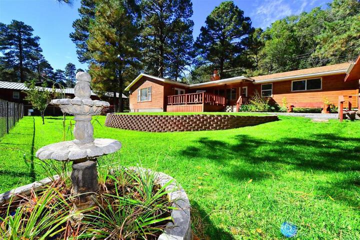 Rivers Edge Cabin