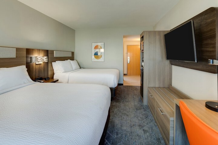 Room 29 of 48